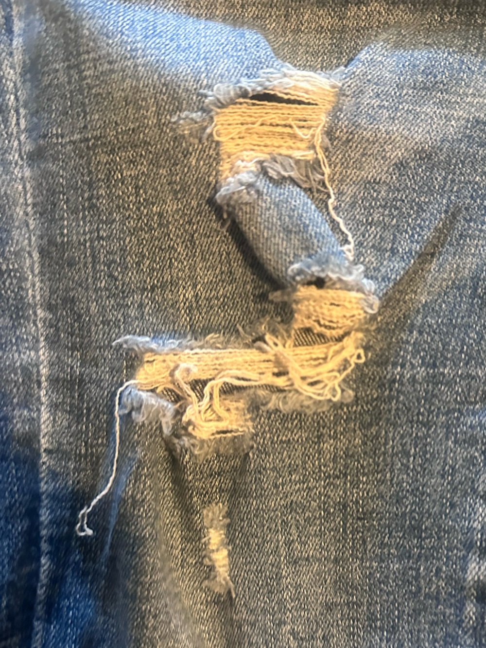 Abercrombie & Fitch Distressed Light Blue Women's Jeans - Picture 2 of 3